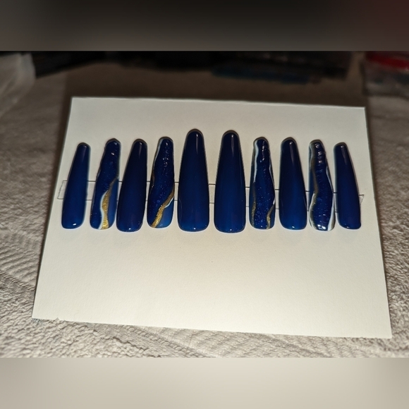 ROYAL BLUE XXL COFFIN PRESET SIZE MEDIUM- Luxury Press On Nail Set - Picture 5 of 10